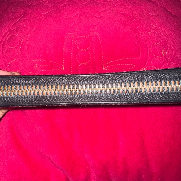USED CALVIN KLEIN LONG WALLET - Picture 6 of 8